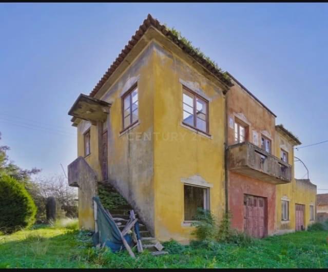 Moradia para Investimento em Espinho - Image 1
