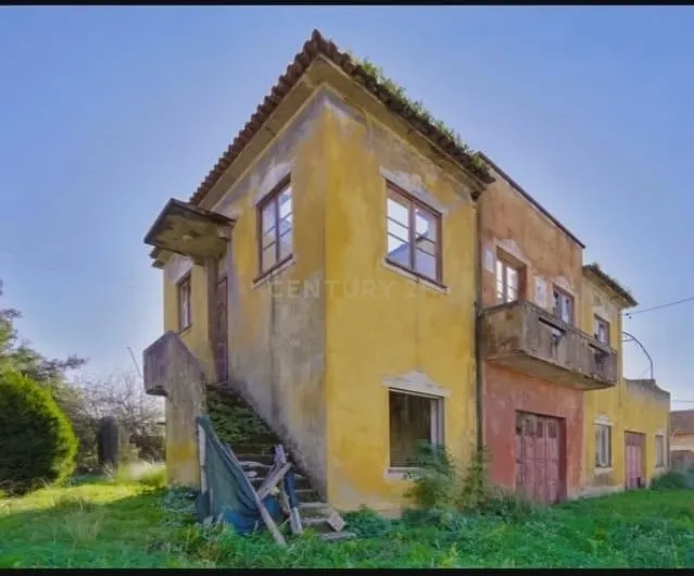 Moradia para Investimento em Espinho - Image 1