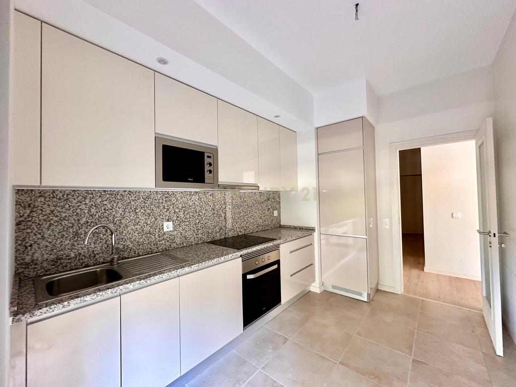 NOVO! Apartamento T4 em Portimão, Algarve - Image 7