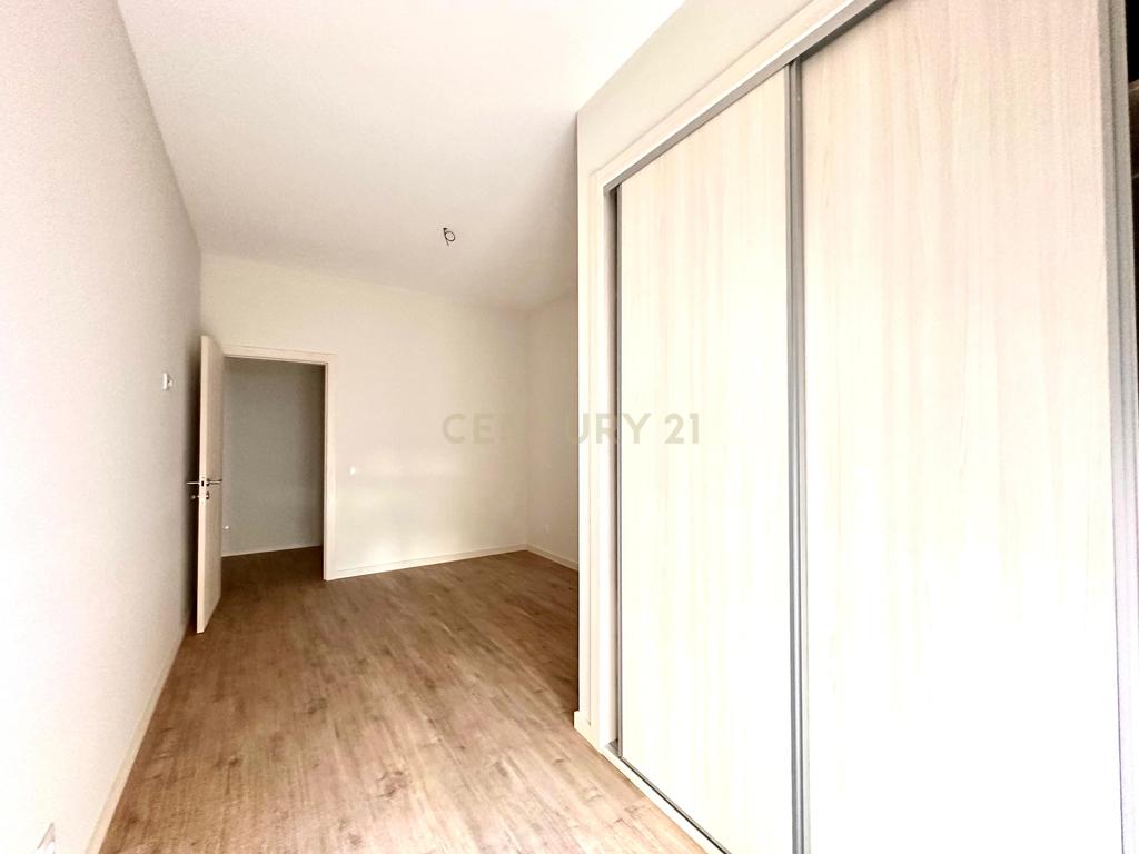 NOVO! Apartamento T4 em Portimão, Algarve - Image 23