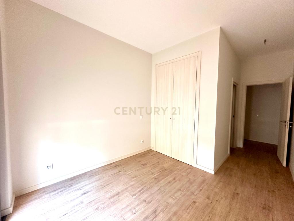 NOVO! Apartamento T4 em Portimão, Algarve - Image 28