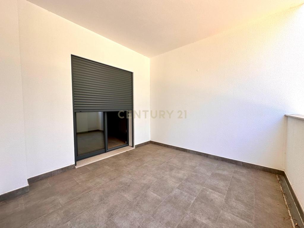 NOVO! Apartamento T4 em Portimão, Algarve - Image 36