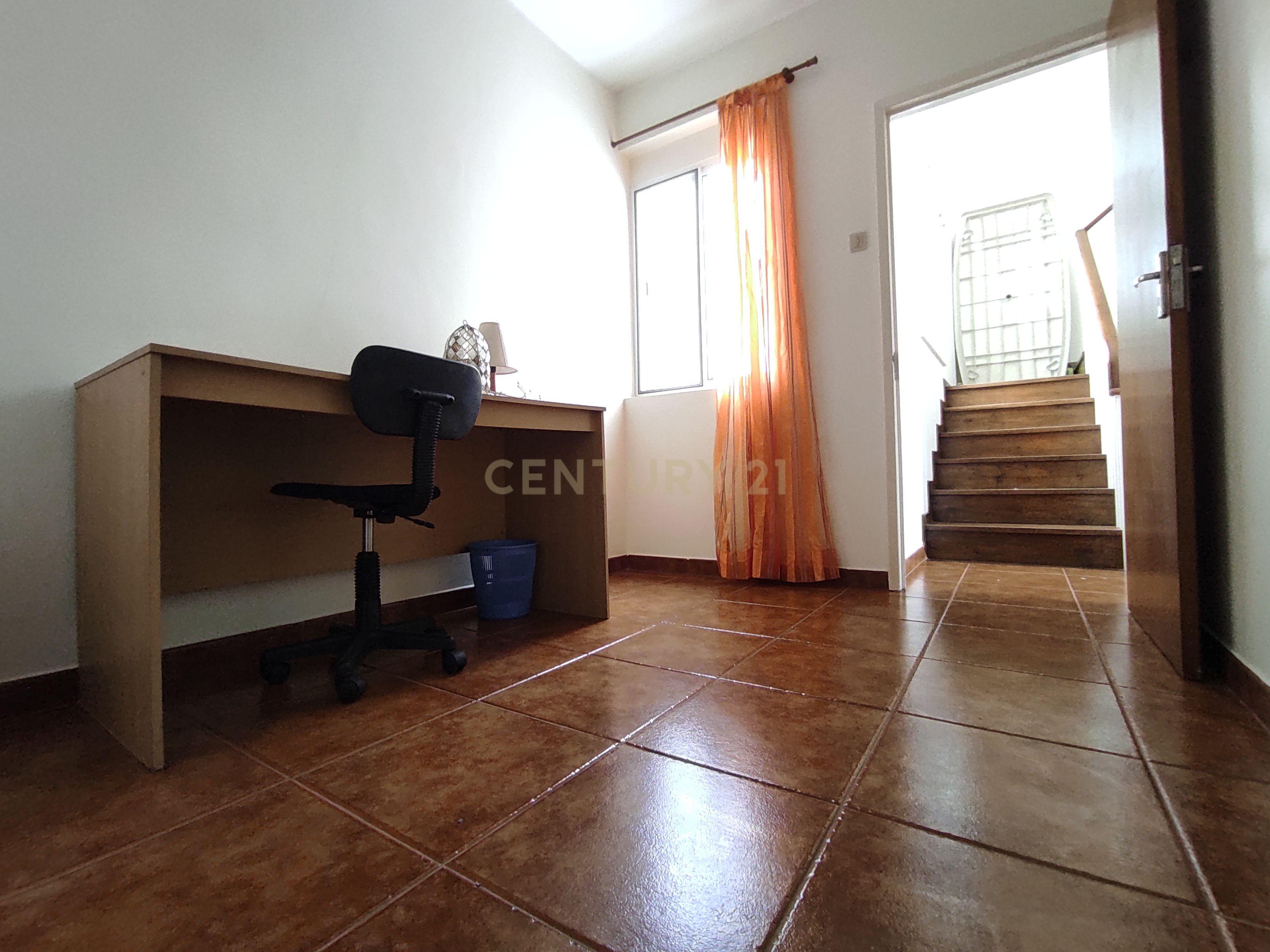 Apartamento T3 + 2 no centro da cidade de Ponta Delgada | Varanda | Terraço - Image 24
