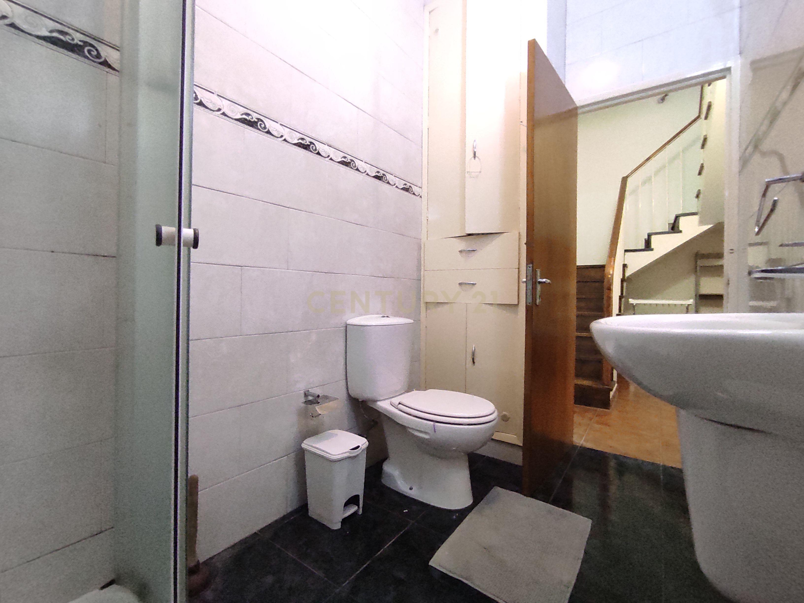 Apartamento T3 + 2 no centro da cidade de Ponta Delgada | Varanda | Terraço - Image 15