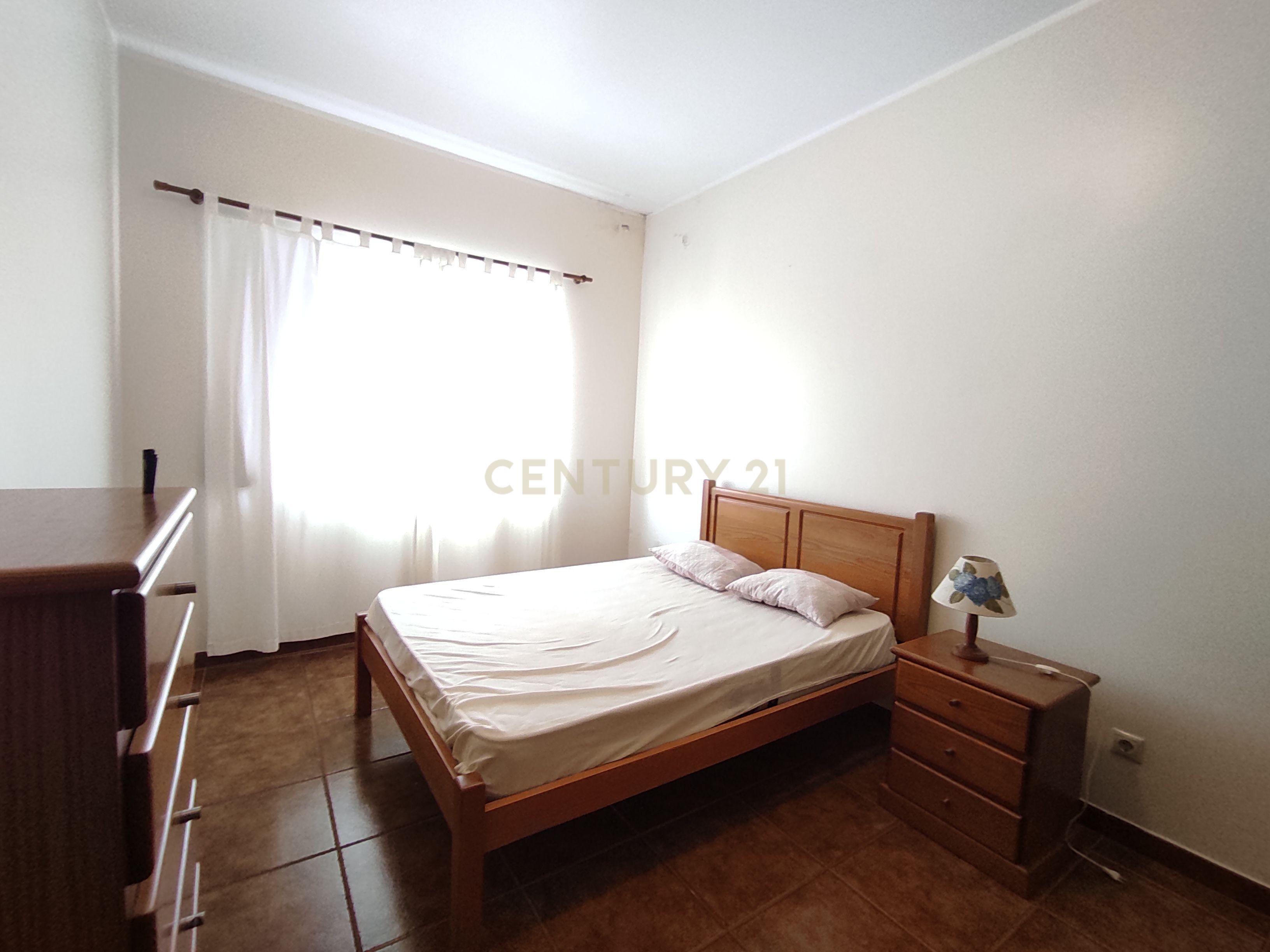 Apartamento T3 + 2 no centro da cidade de Ponta Delgada | Varanda | Terraço - Image 18