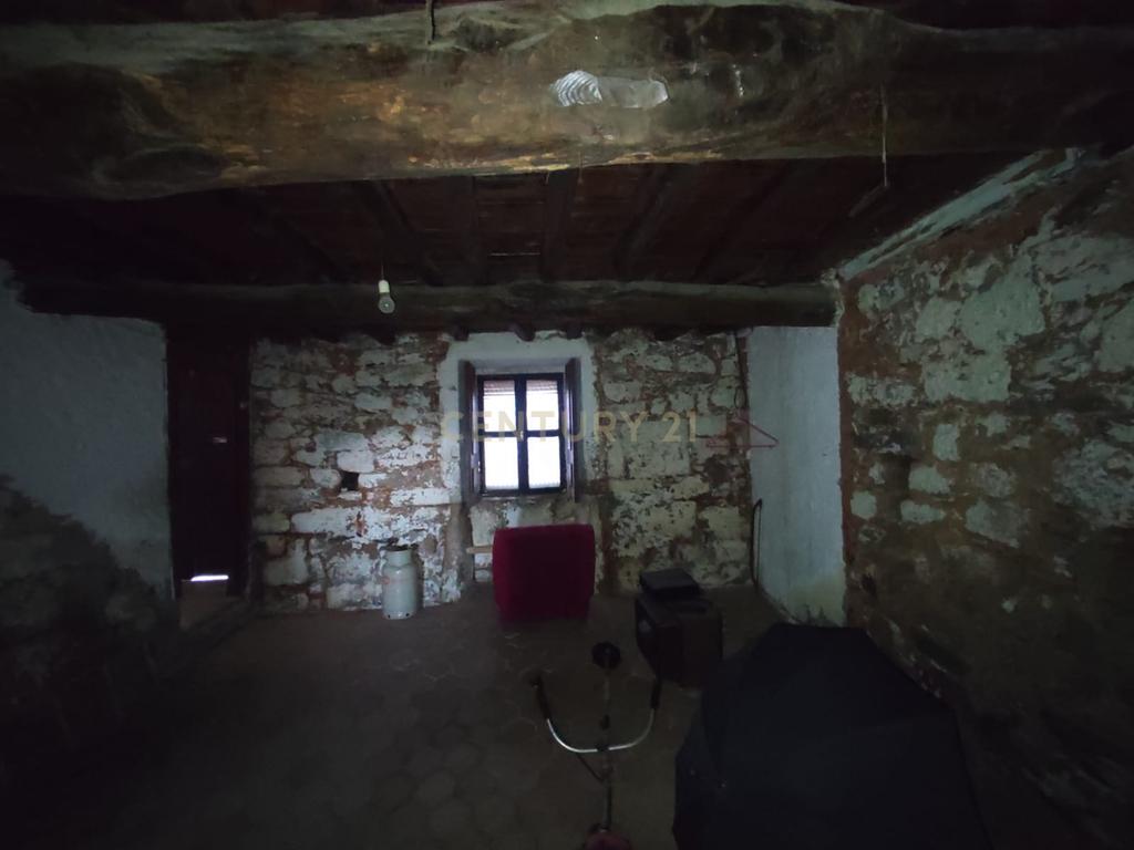 Moradia  Rústica em Pedra, São Vicente da Beira - Image 12