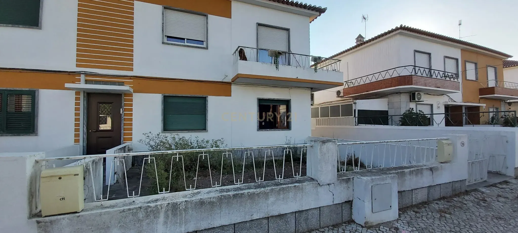 BEJA-ALENTEJO, Rés-do-Chão com 4 Quartos ,Terraço, Garagem e espaço exterior, , - Image 12