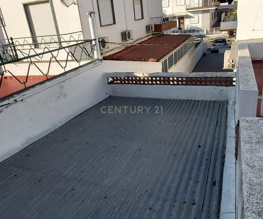 BEJA-ALENTEJO,   Rés-do-Chão com  4 Quartos ,Terraço,  Garagem e espaço exterior,  , - Image 26