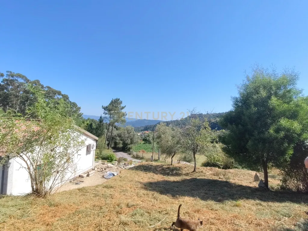Casa Antiga para Recuperação em Eiras, Arcos de Valdevez - Image 13