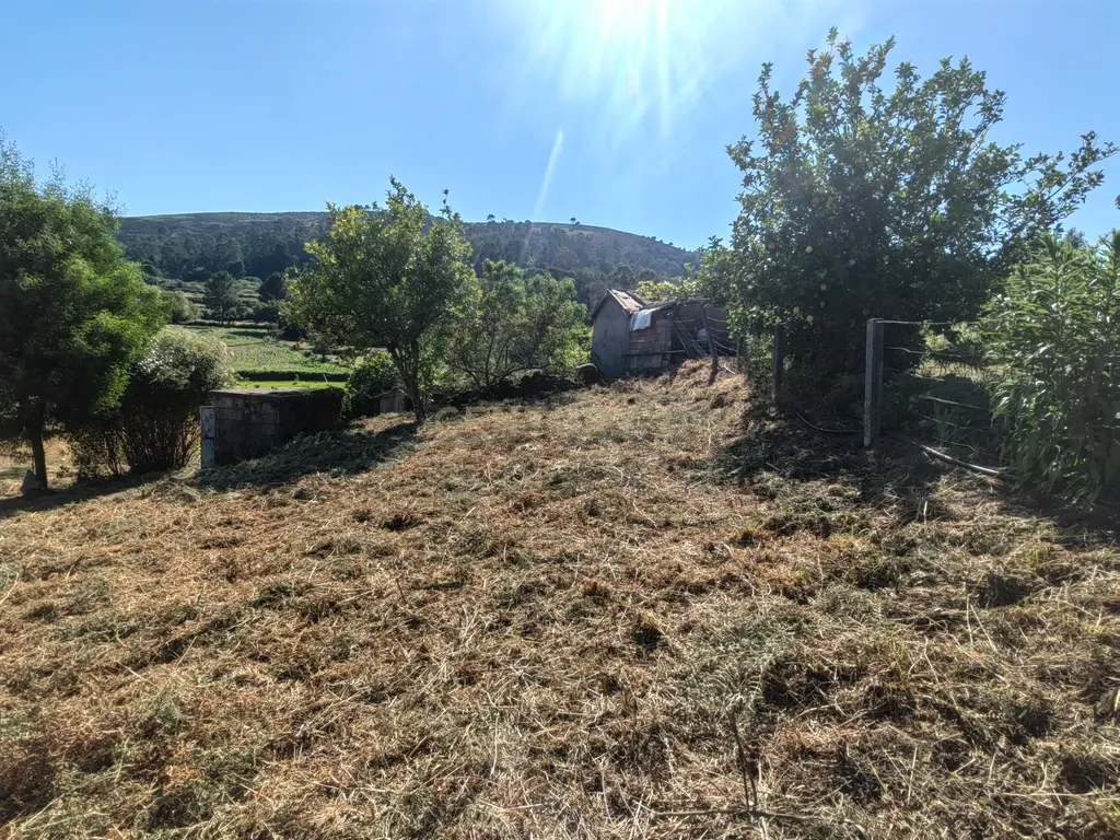 Casa Antiga para Recuperação em Eiras, Arcos de Valdevez - Image 4