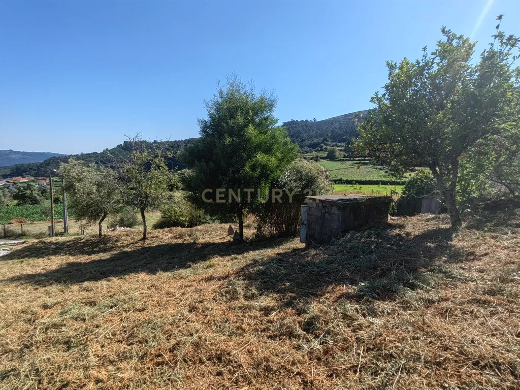 Casa Antiga para Recuperação em Eiras, Arcos de Valdevez - Image 2