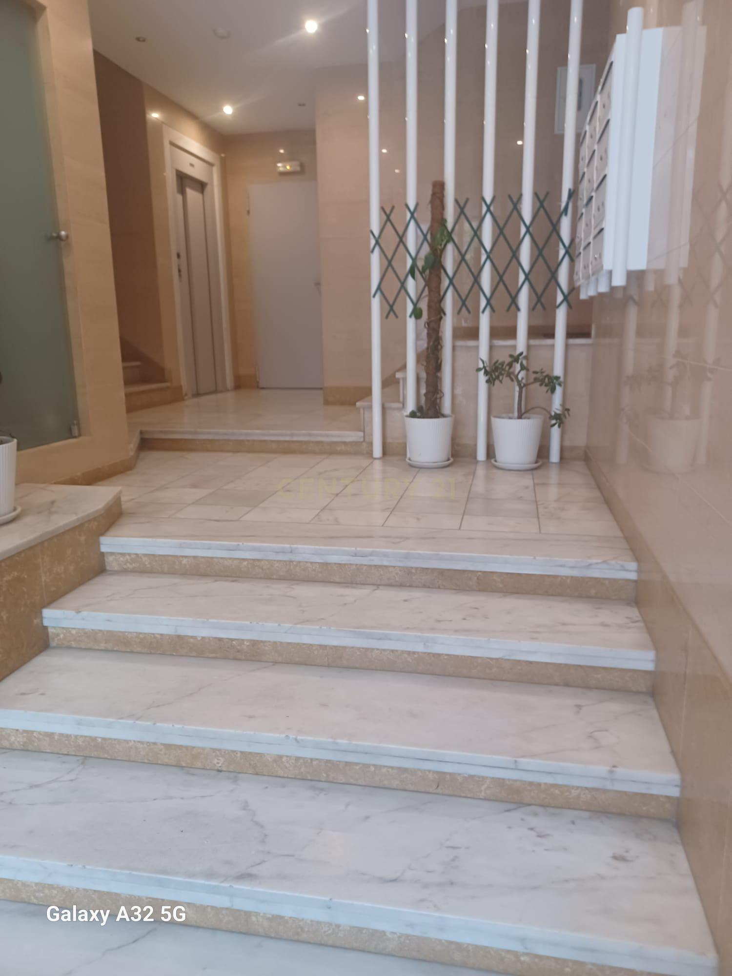 Apartamento T0 em Rua José Farinha Carnide, Telheiras - Image 18