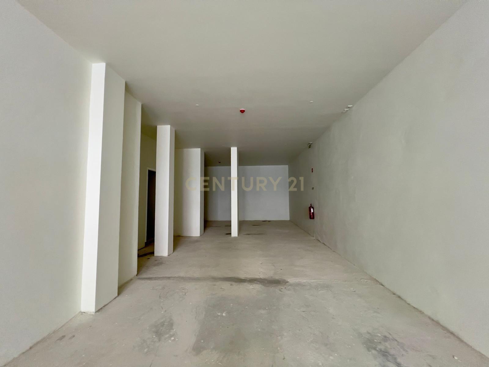 Loja comercial ou para Restauração no Centro de Lisboa - Image 12