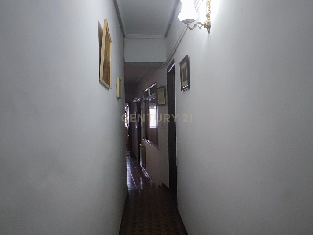 undefined - Image 28