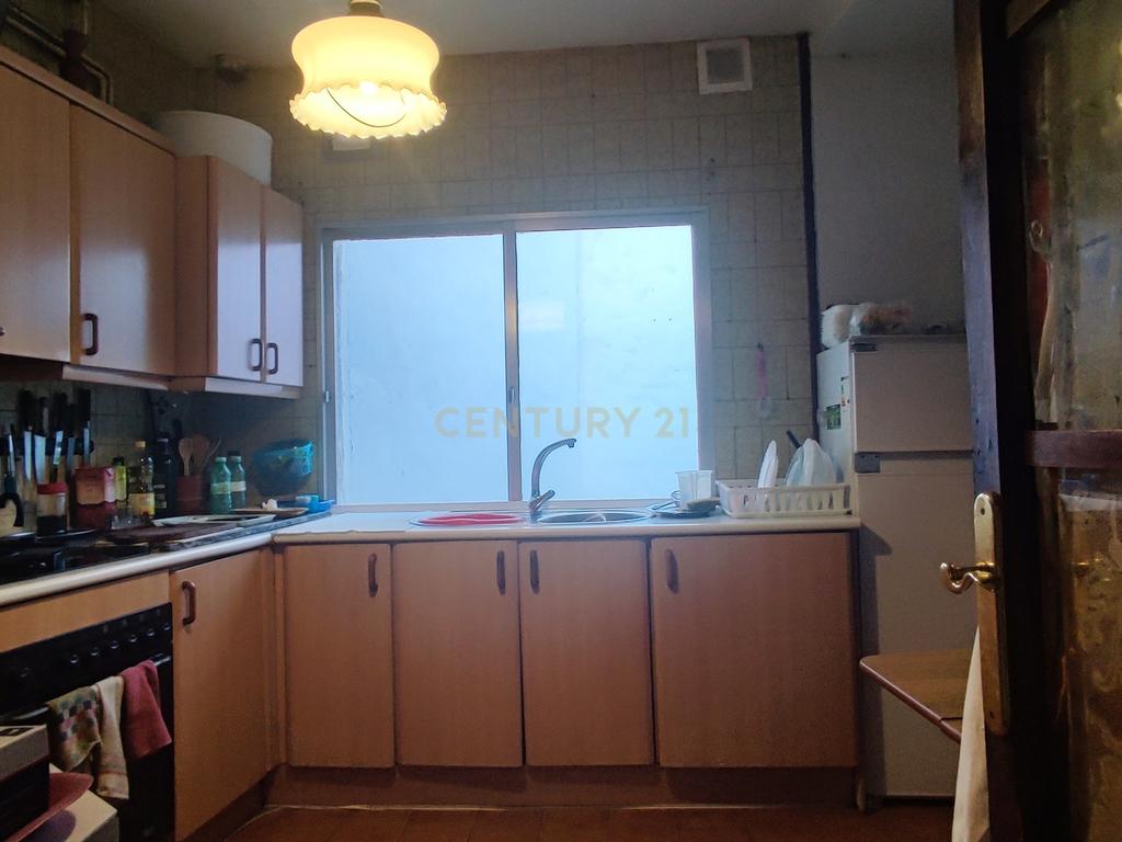 undefined - Image 45