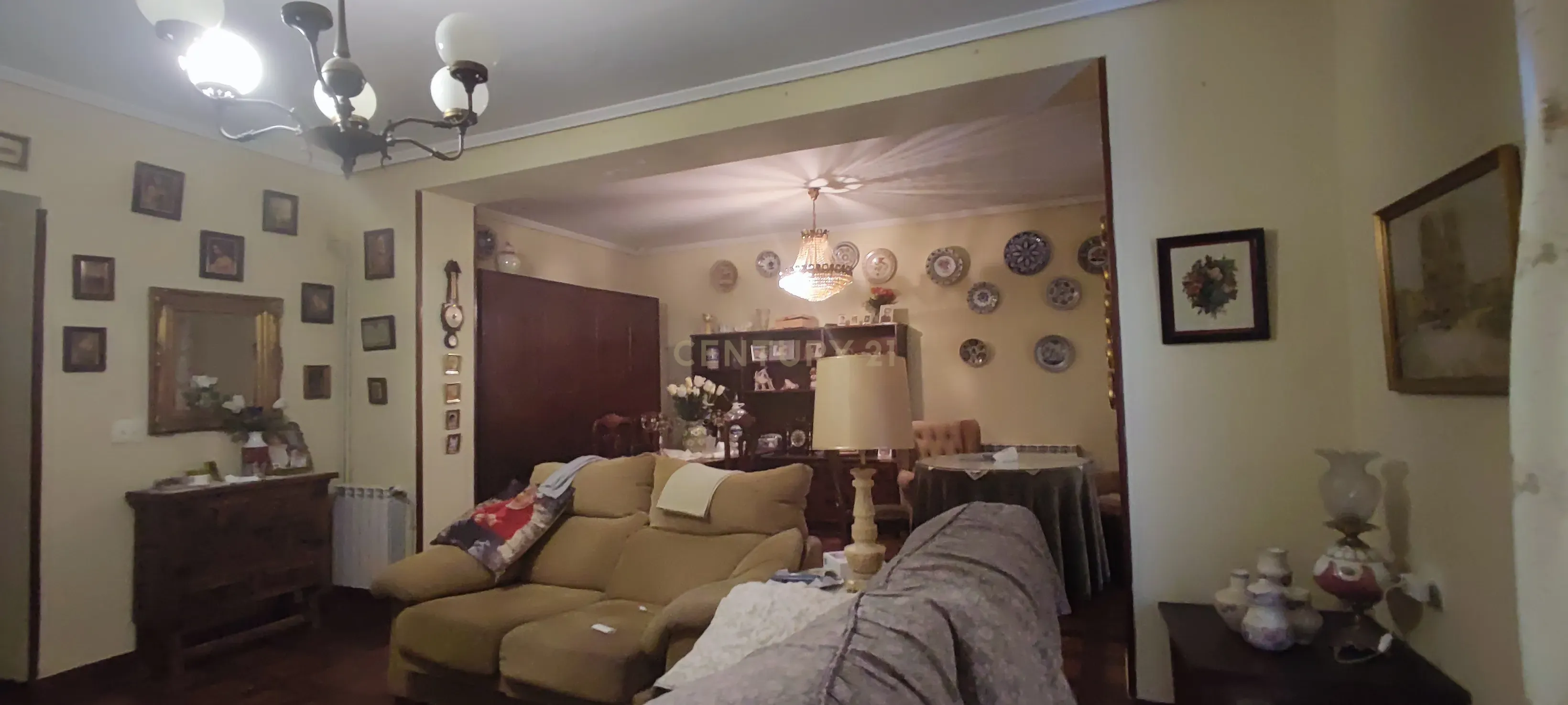 undefined - Image 31