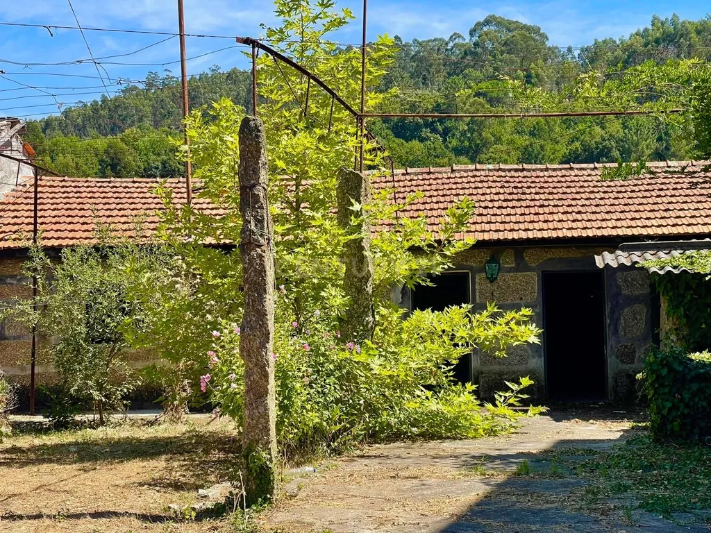 Quintinha T3 Nespereira - Guimarães - Image 1