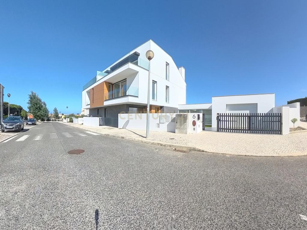 Moradia - Image 2