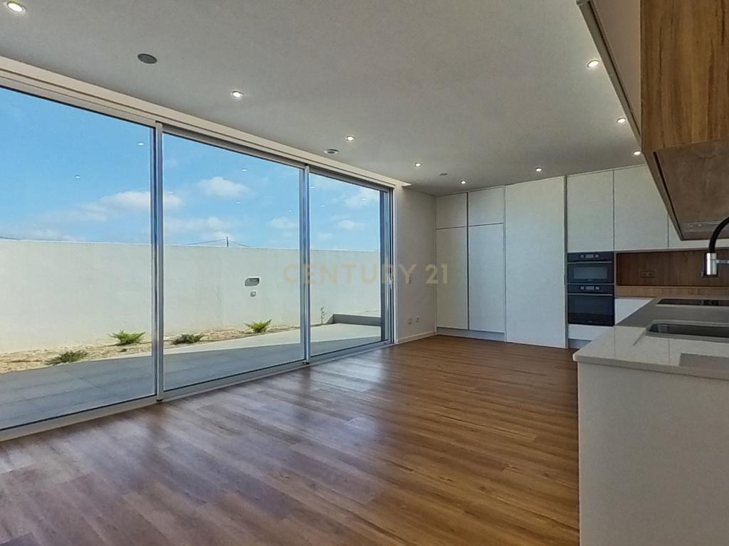 Moradia - Image 7