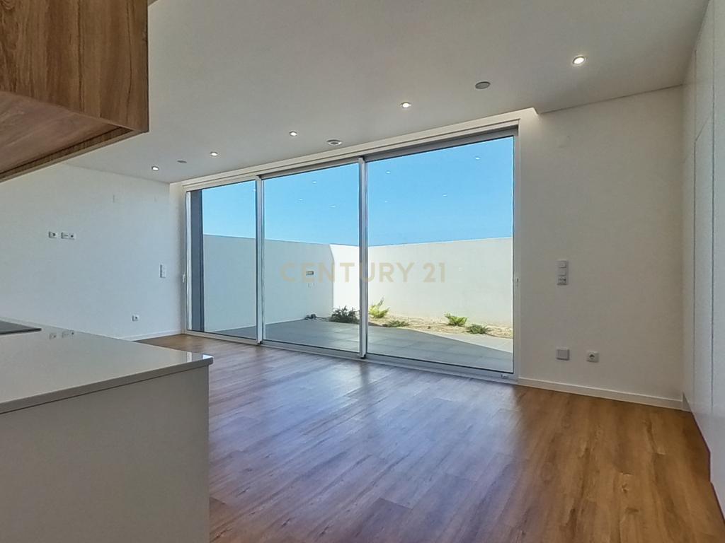 Moradia - Image 8