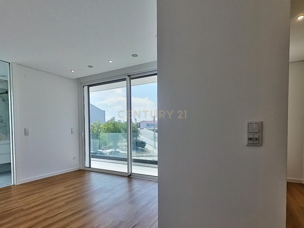 Moradia - Image 22