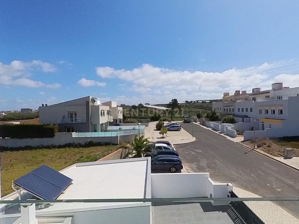 Moradia - Image 40