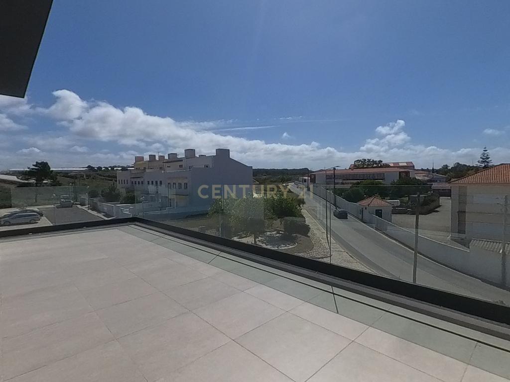 Moradia - Image 45