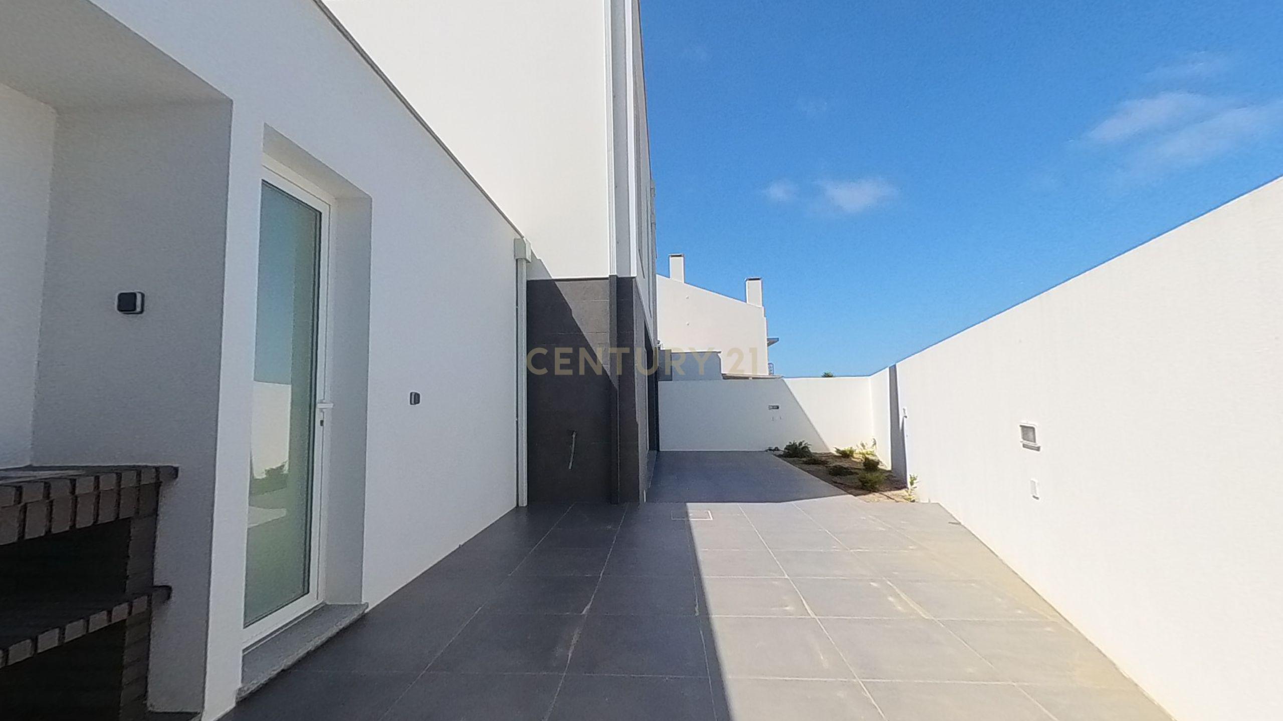 Moradia - Image 61