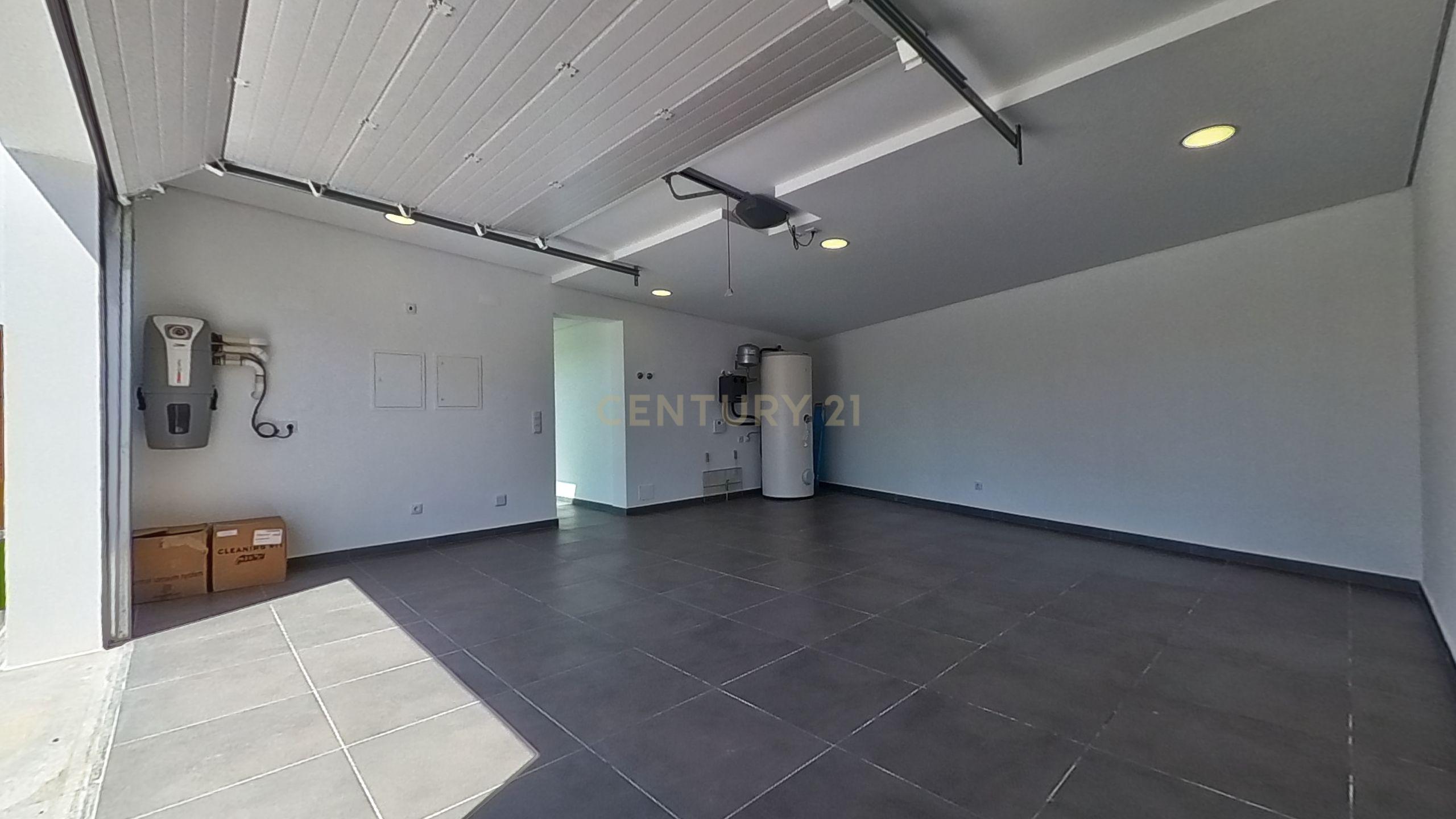 Moradia - Image 63