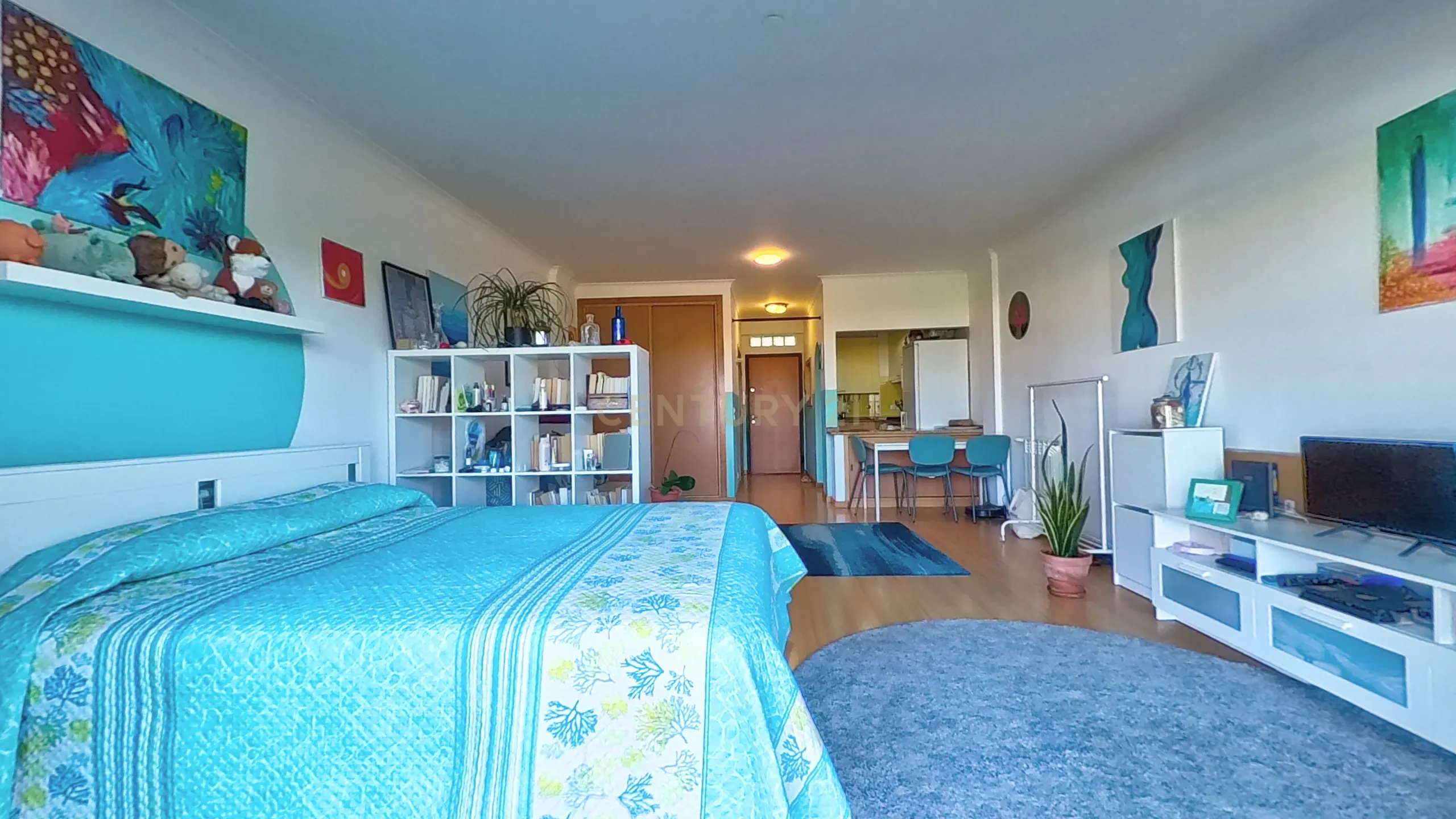 Apartamento T0 em Condomínio Fechado - Santa Cruz - Image 1