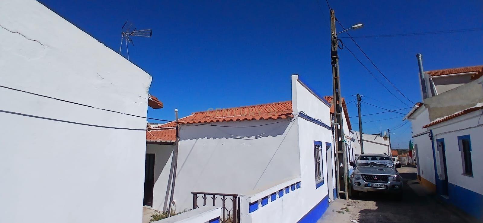 Moradia para Reabilitar em Aldeia de Ruins, Ferreira do Alentejo - Image 3