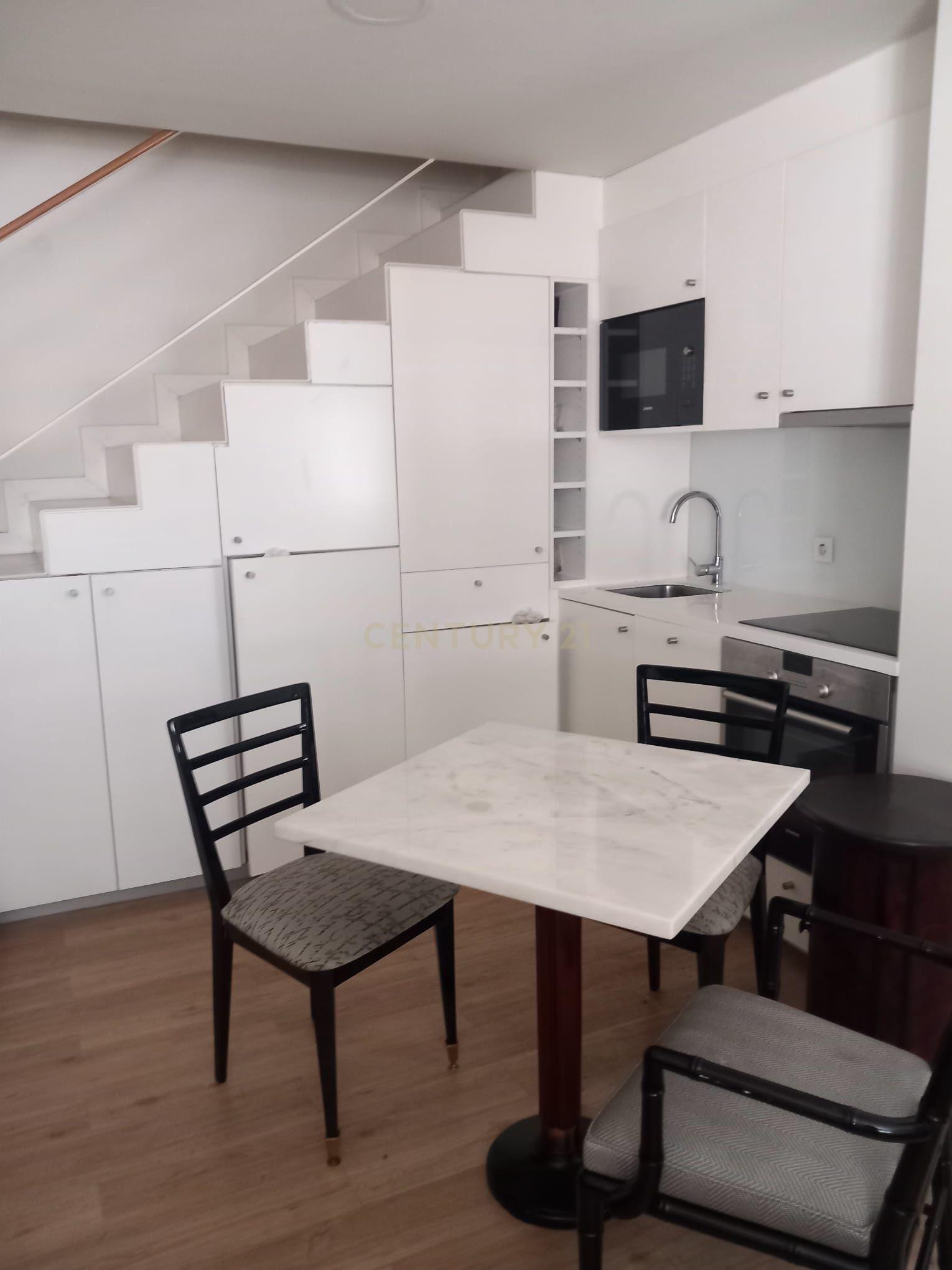T1 DUPLEX COM GARAGEM - Image 13