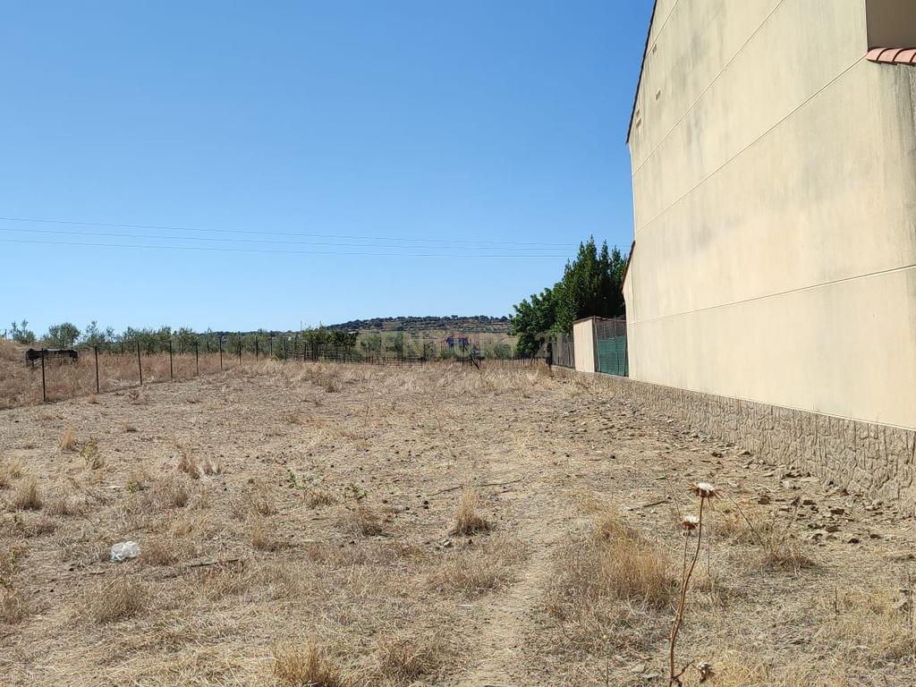 undefined - Image 3