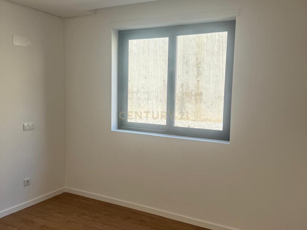 Moradia em Construção para venda em Paranhos - Image 13