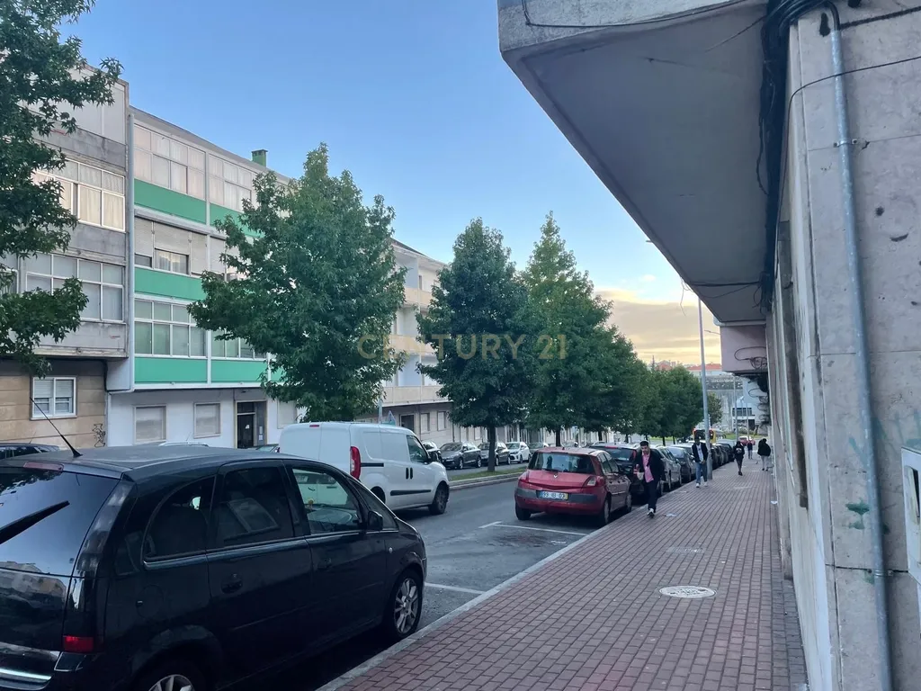 Loja para arrendamento | Amadora - Image 12