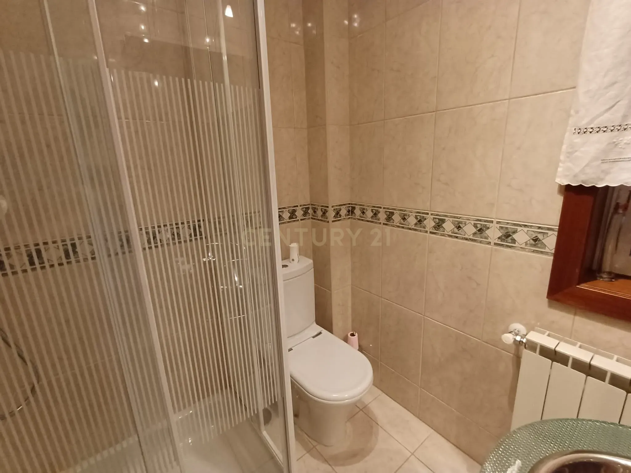 T3 Duplex em Urbanização Quinta das Heras - Image 12
