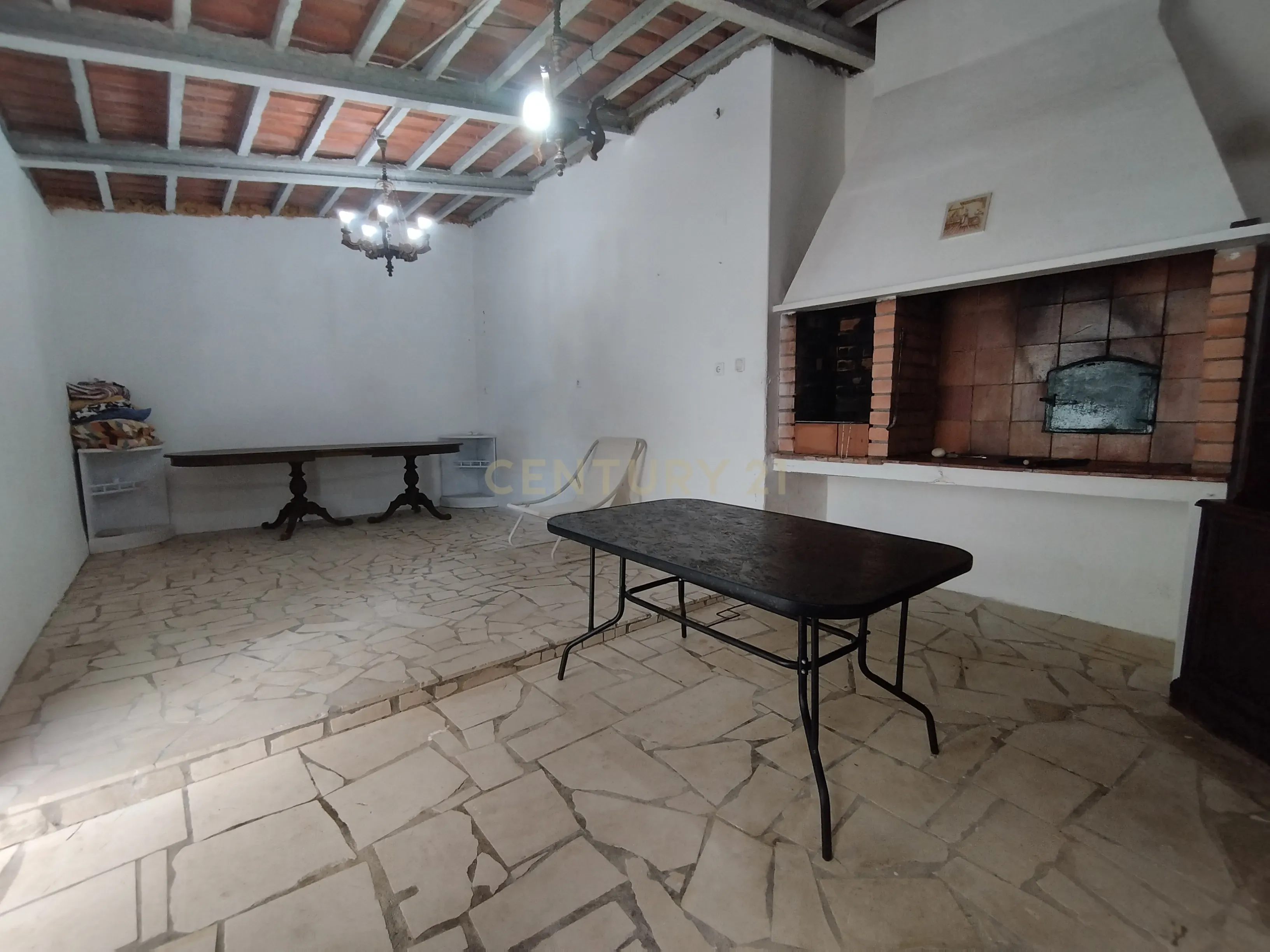 Moradia T4, usada, para venda em Torres Vedras. - Image 22