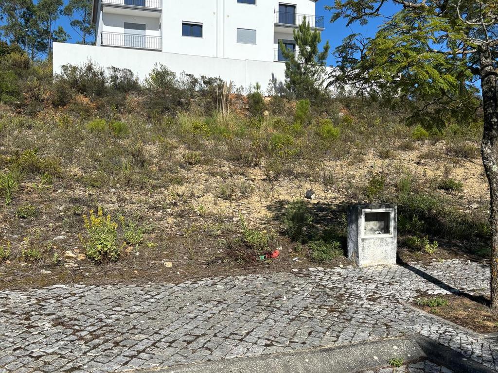 Lote de terreno  para  construção de Moradia Geminada - Image 2