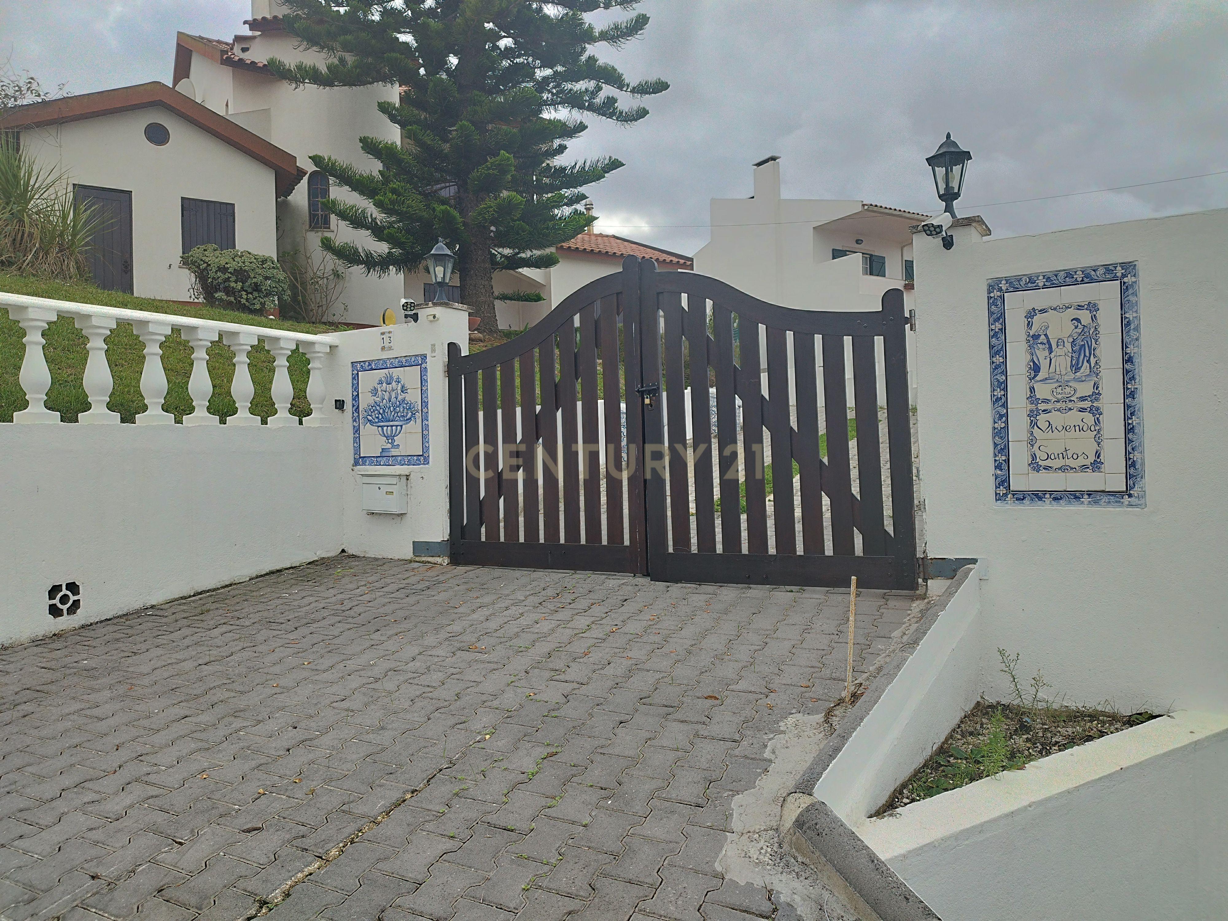Moradia T4, usada, para venda em Torres Vedras. - Image 27