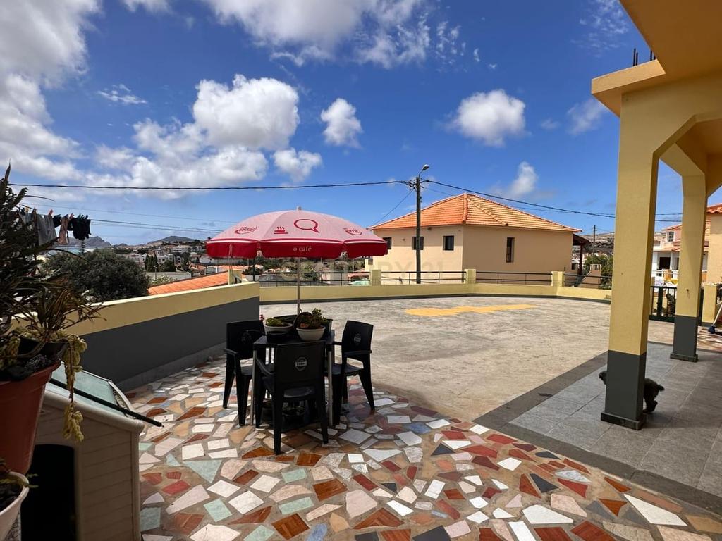 Moradia com Vista Mar - Porto Santo, Madeira - Image 1