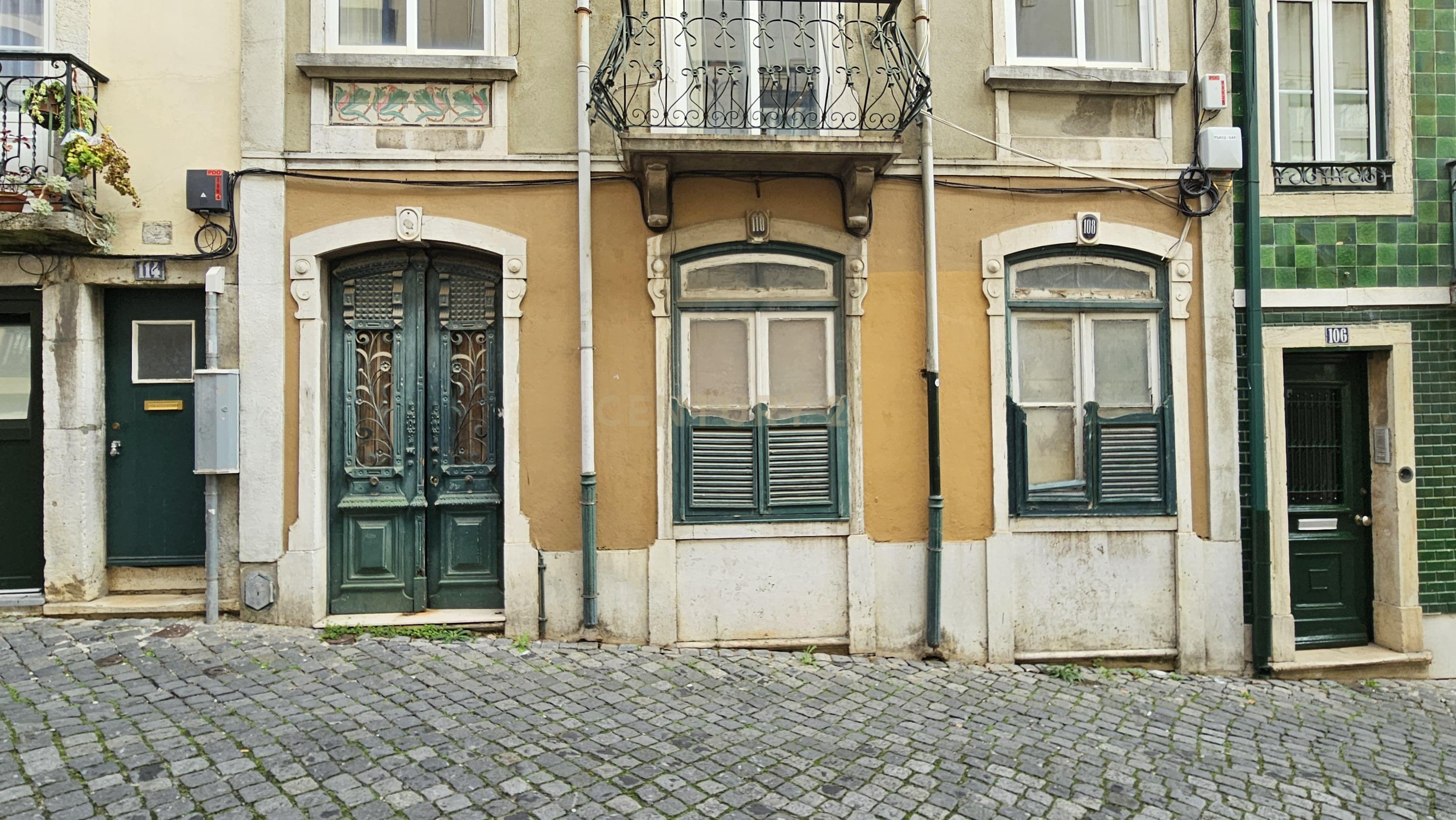Edifício para Recuperação em Lisboa - Oportunidade Única! - Image 4