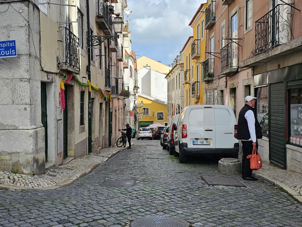 Edifício para Recuperação em Lisboa - Oportunidade Única! - Image 7