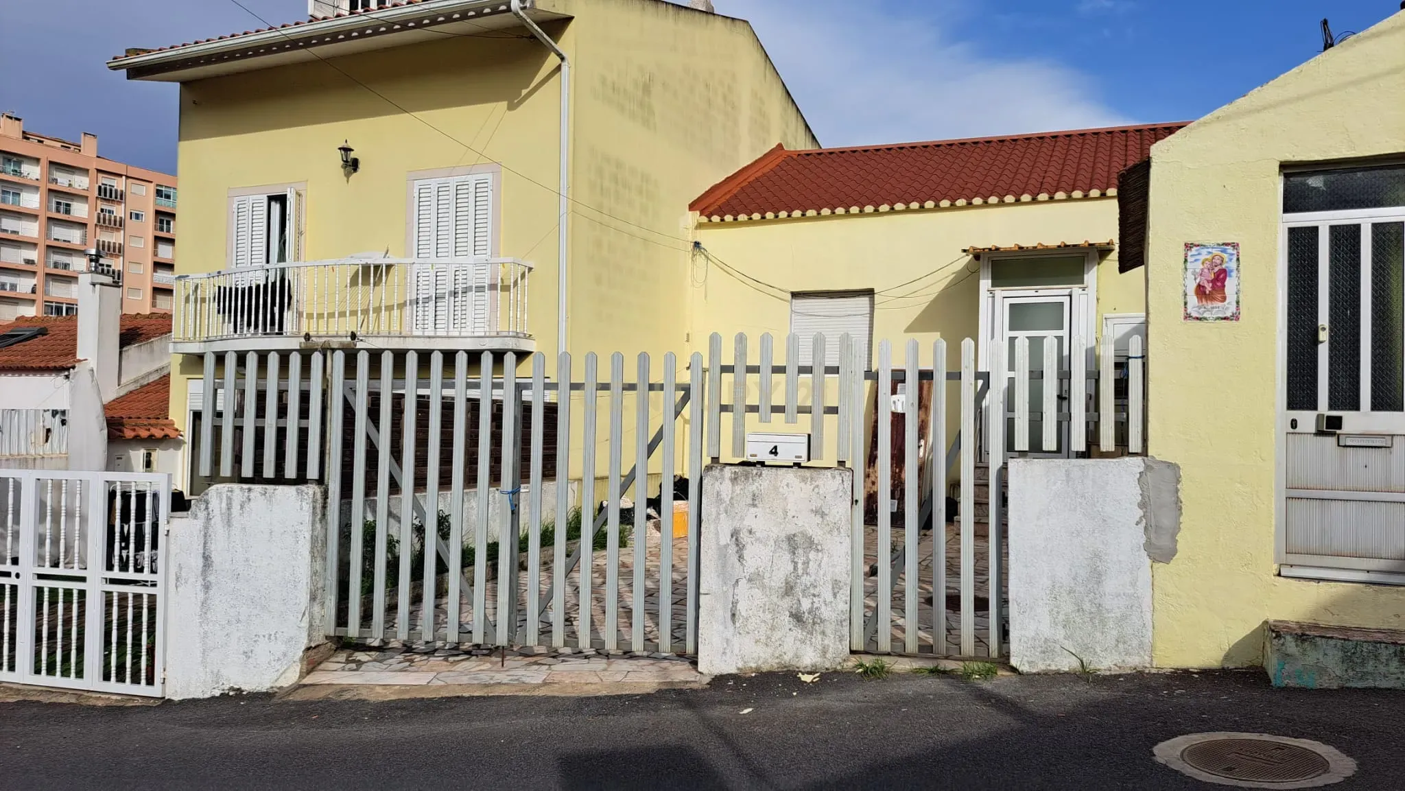 Moradia T2 Agualva Cacém - Image 2