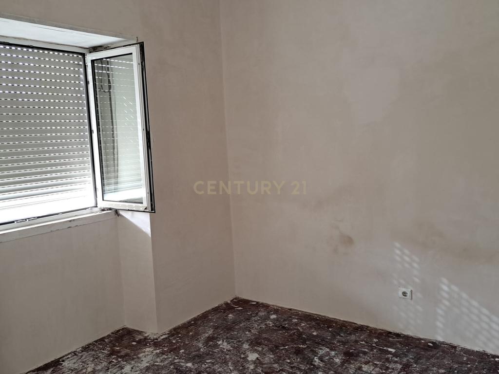Moradia T2 Agualva Cacém - Image 6