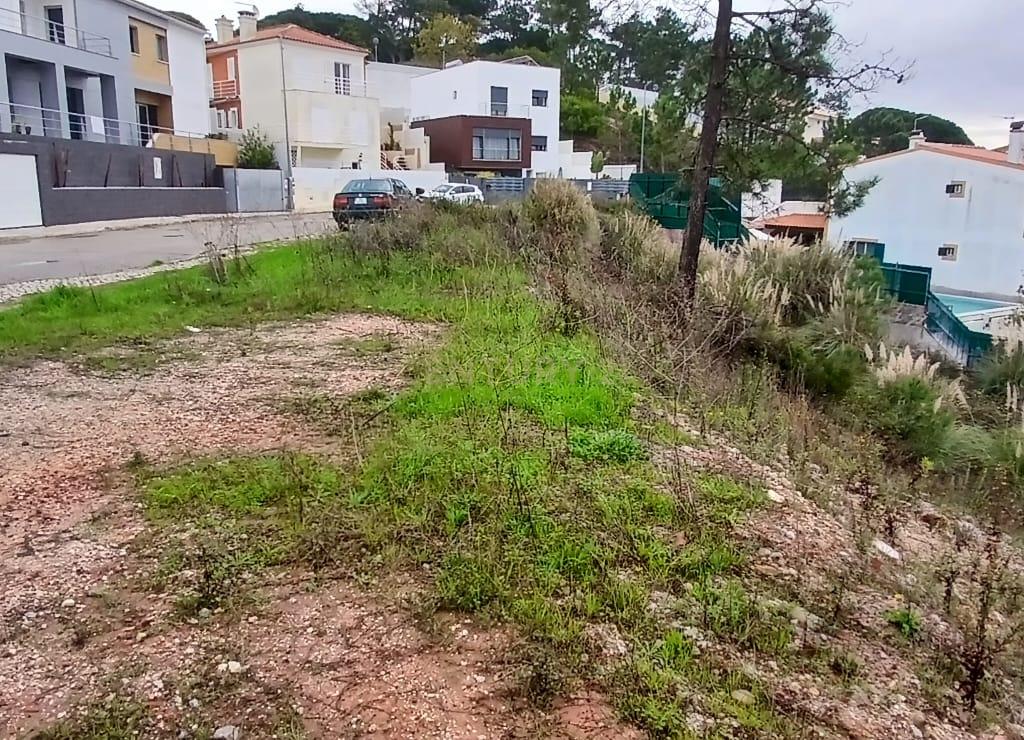 Terreno Exclusivo para Construção da Casa dos Seus Sonhos – Semanito, Sesimbra - Image 3