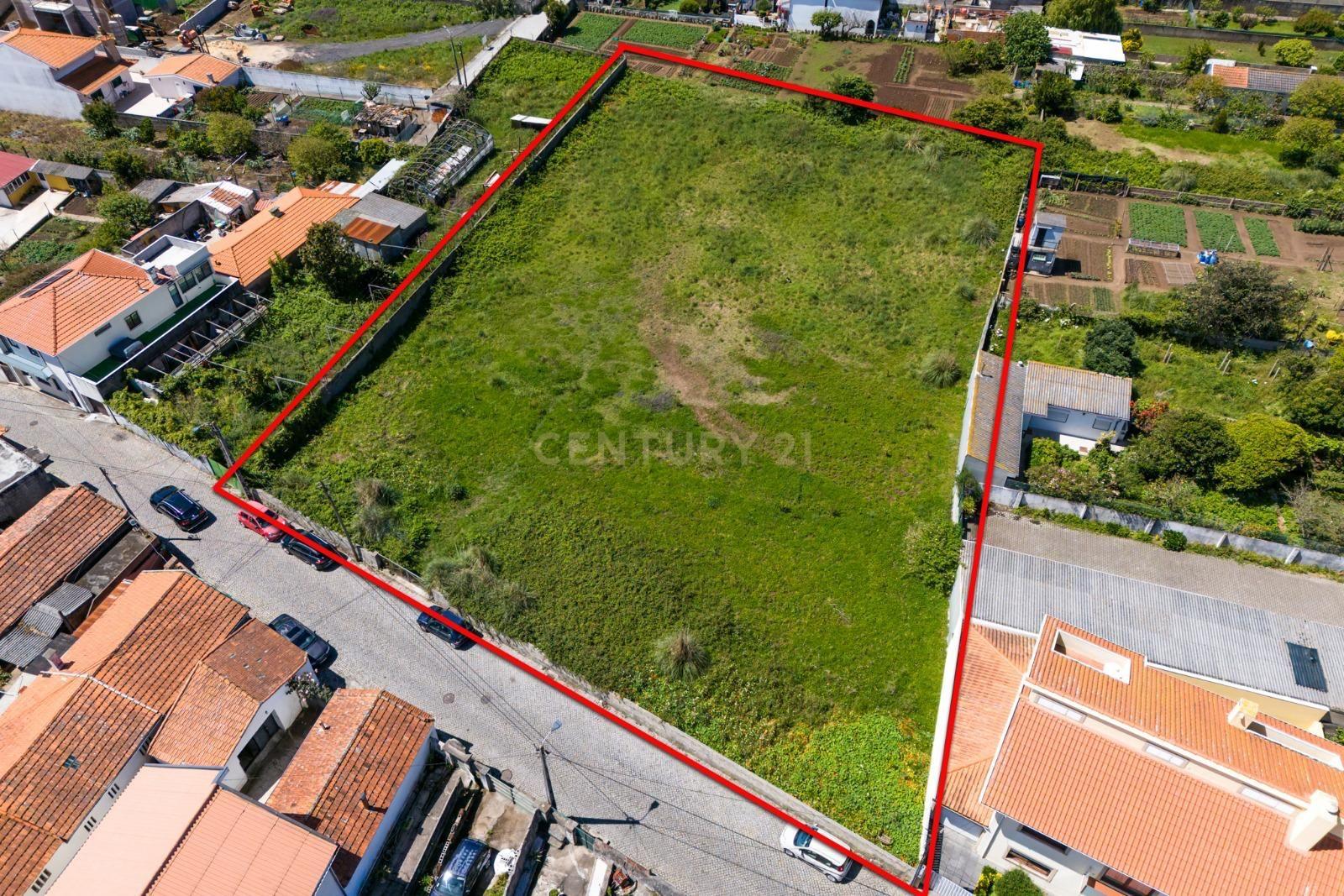 Terreno Urbano em Vila Nova de Gaia - 1132m² com Potencial Único - Image 12