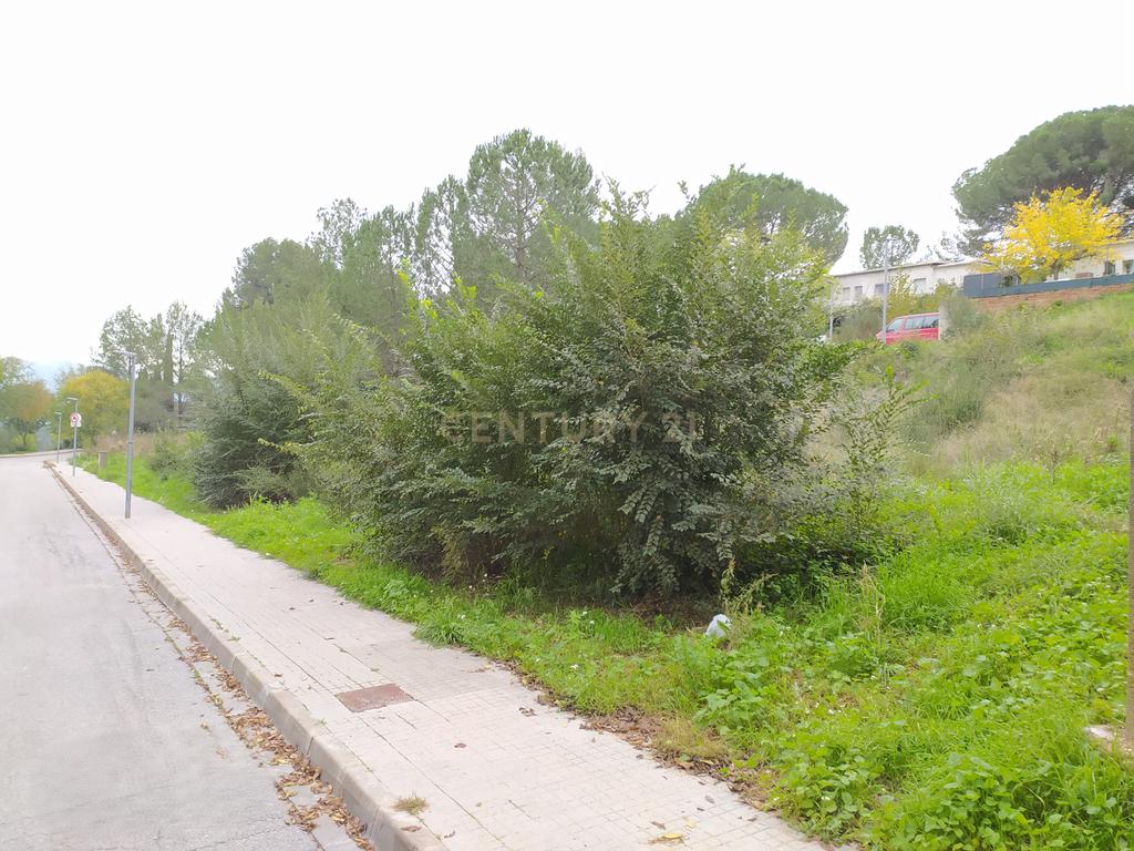 undefined - Image 18