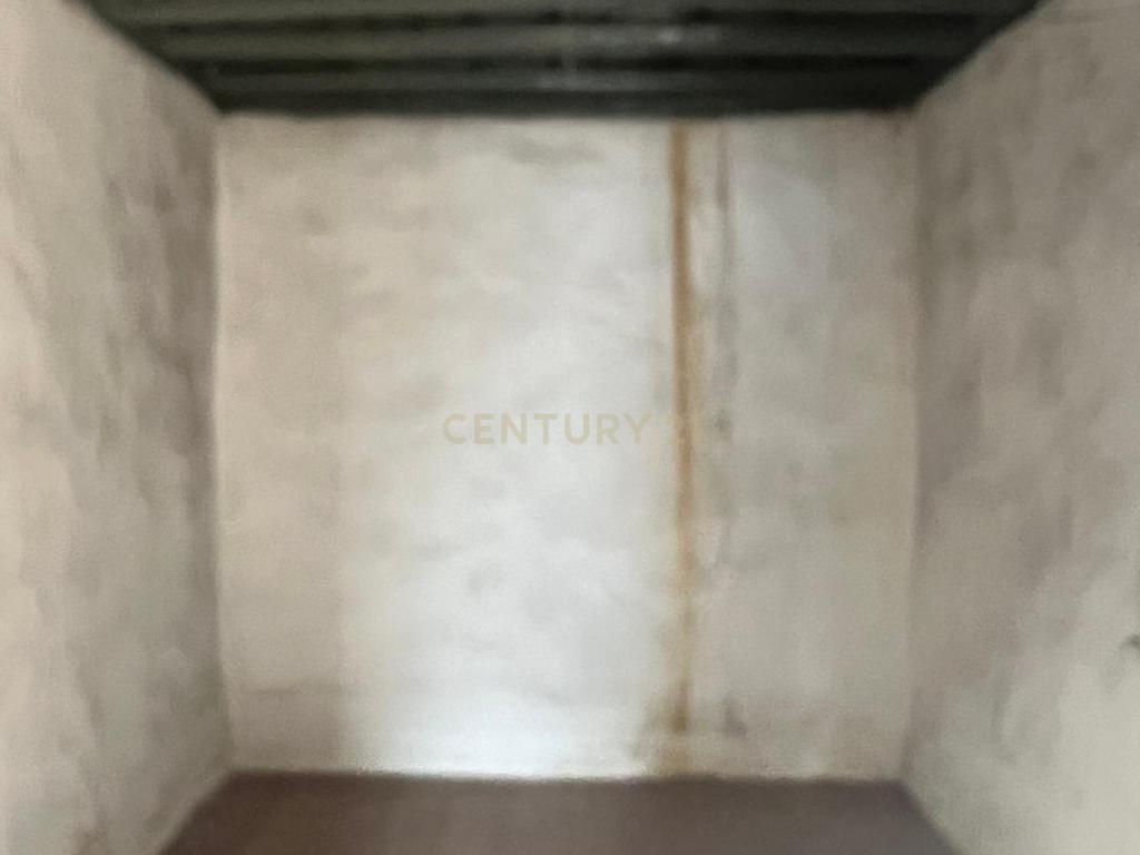 undefined - Image 10