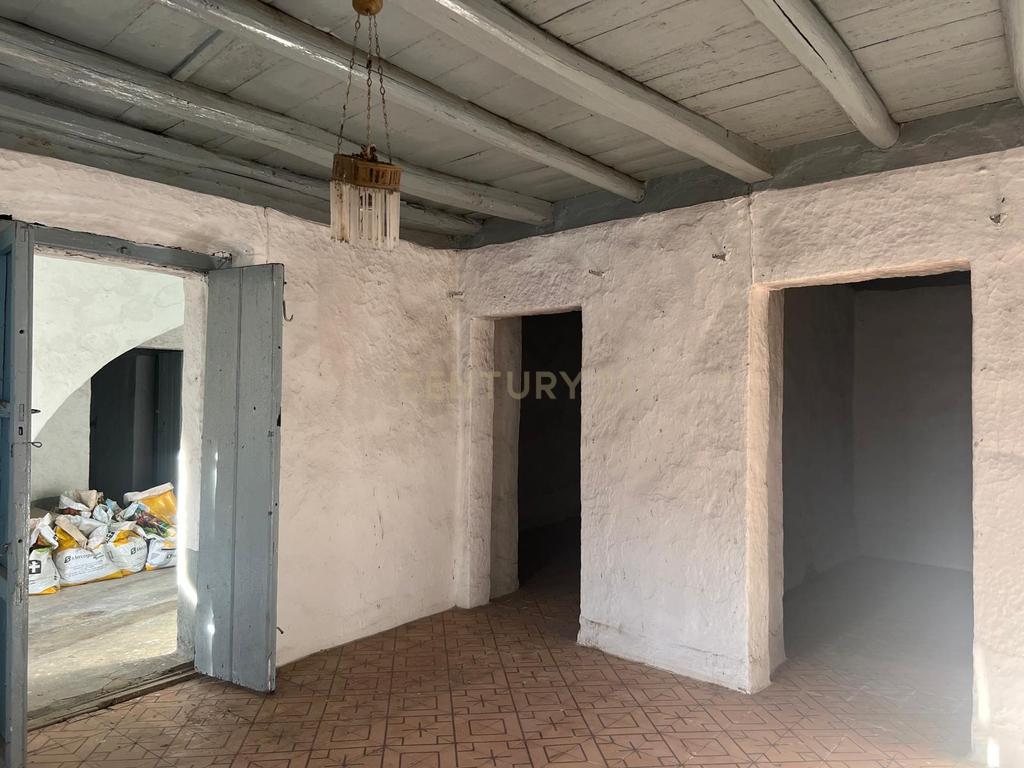 undefined - Image 3