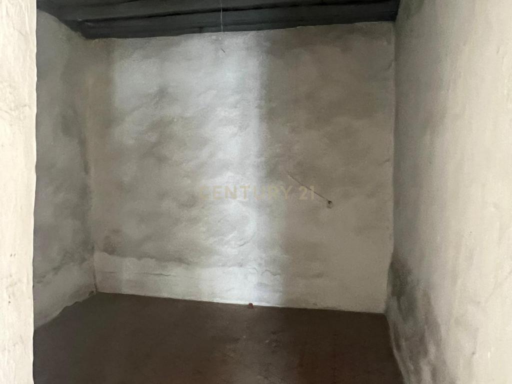undefined - Image 8